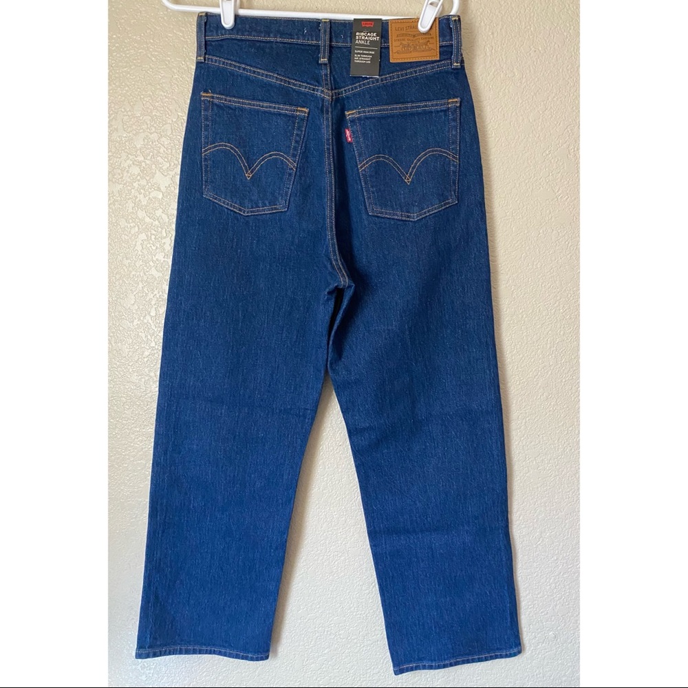 Levis jeans